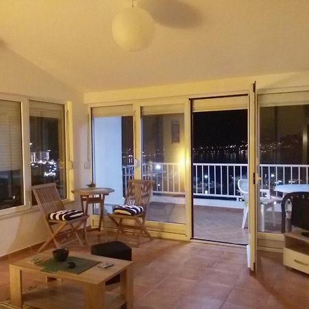 Sea View Apartment 부드바 외부 사진